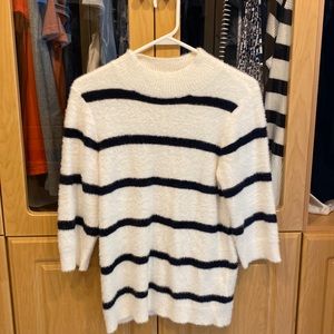 White and black super soft fuzzy sweater